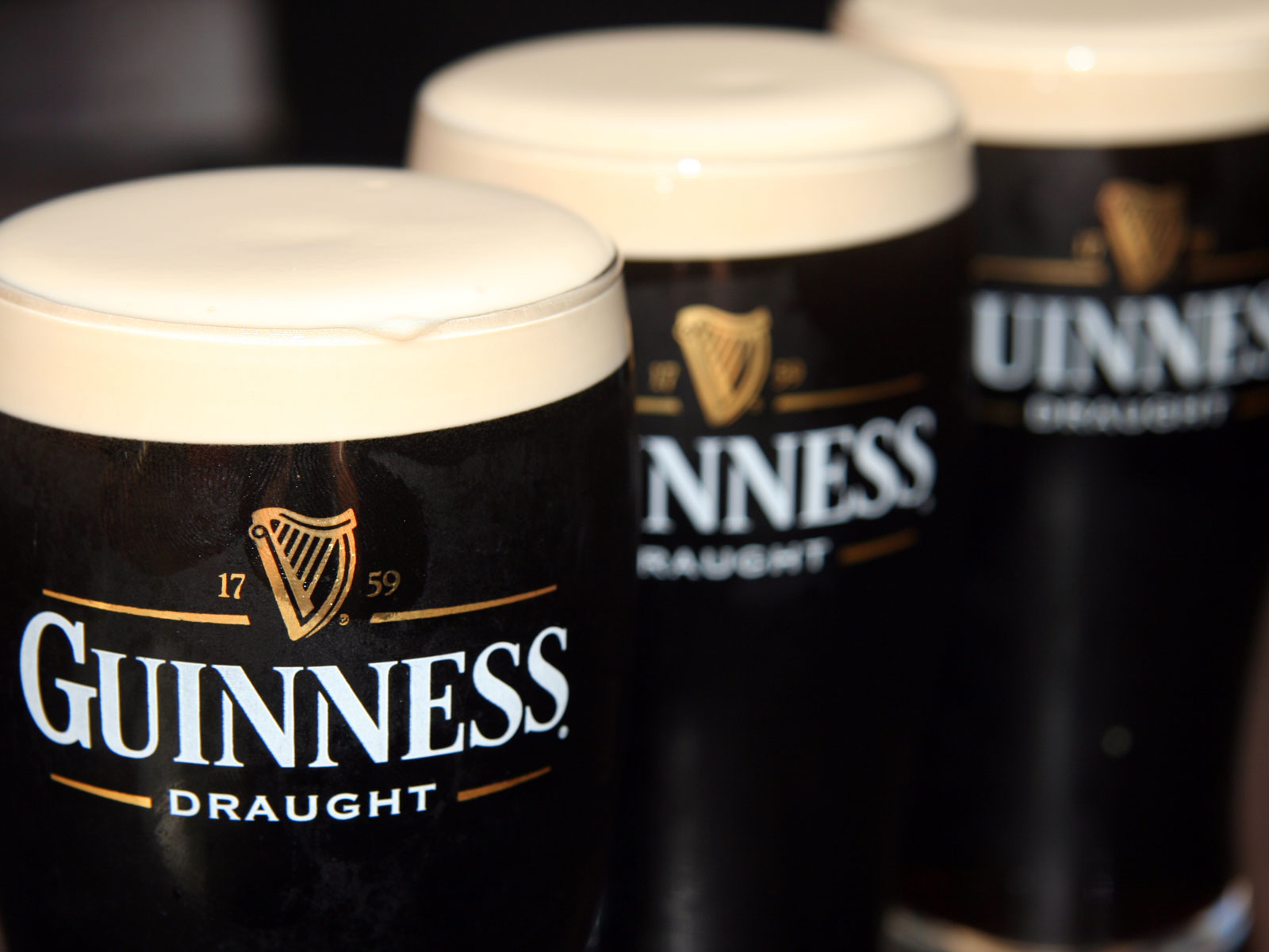 Pint Of Guinness Beer Stock Photo - Download Image Now - Guinness